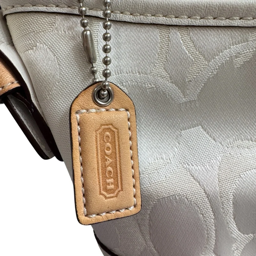VTG Limited Edition Coach Optic Signature C Hobo Shoulder Bag Y2K White Tan 1850